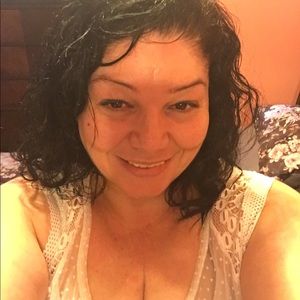 Meet your Posher, Paula